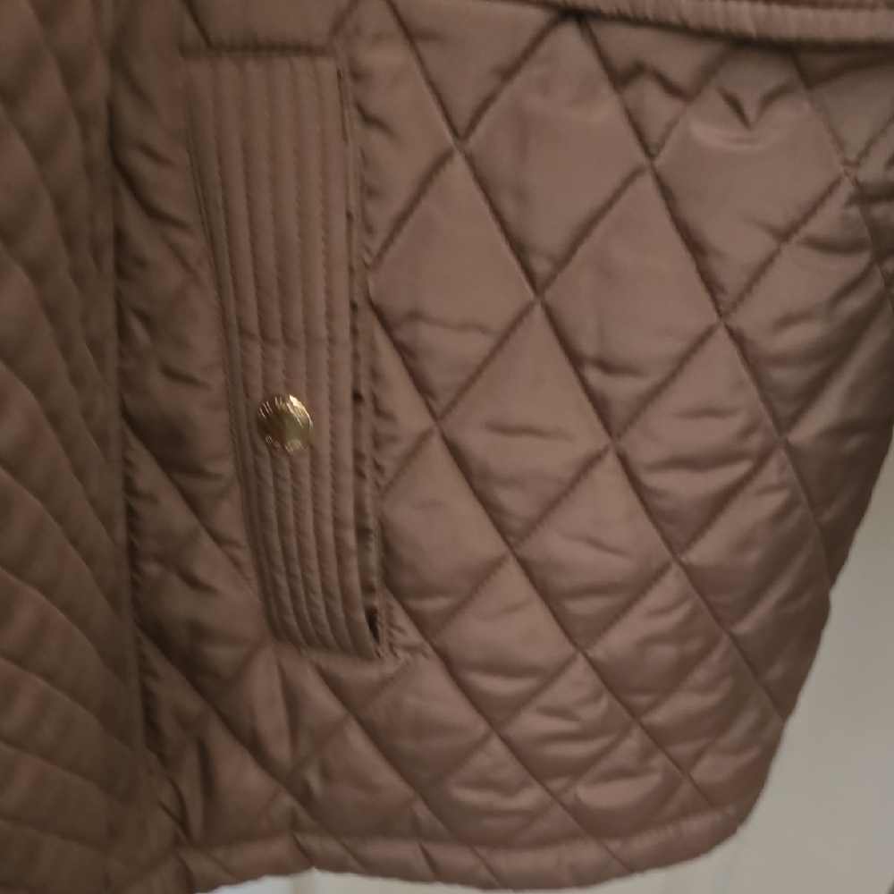 Michael Kors Womens Quilted Hooded Dark Tan Jacket - Picture 3 of 12